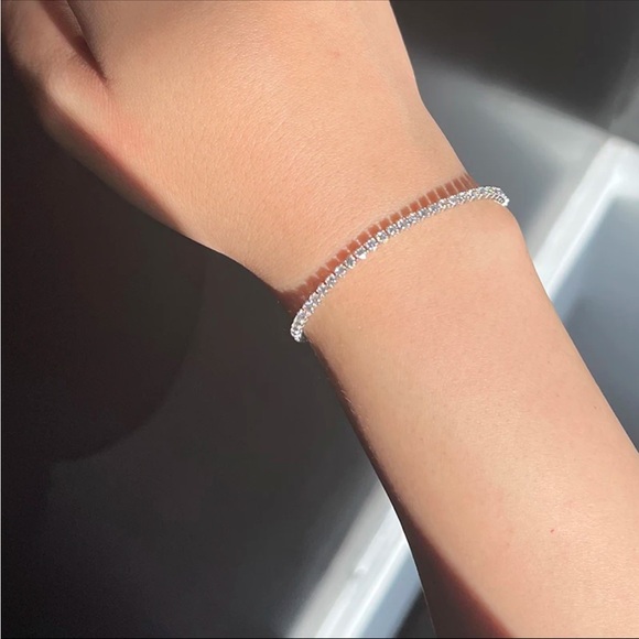 Tennis Bracelet Thin style - Picture 4 of 5
